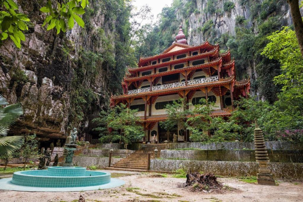 Mornington Hotel Medan Ipoh Esterno foto