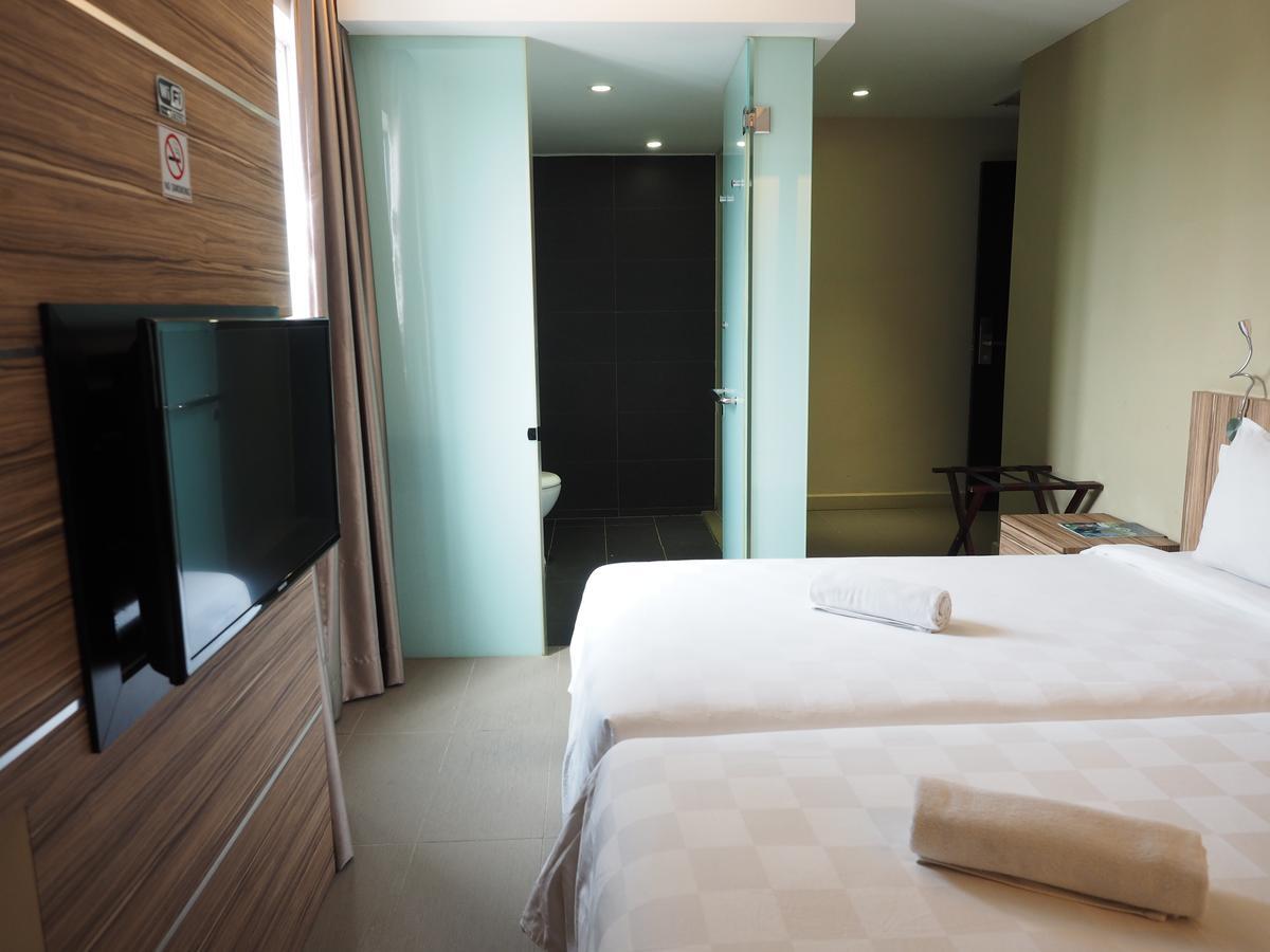 Mornington Hotel Medan Ipoh Esterno foto
