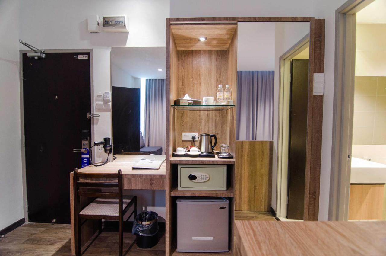 Mornington Hotel Medan Ipoh Esterno foto